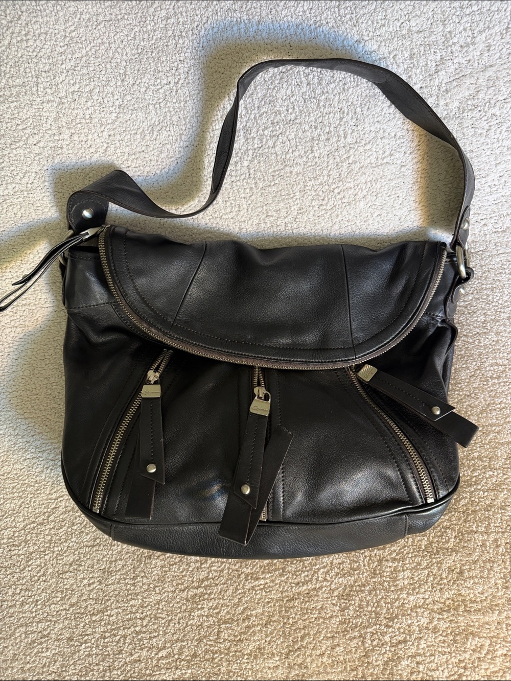 B Makowski Black Leather Shoulder Bag